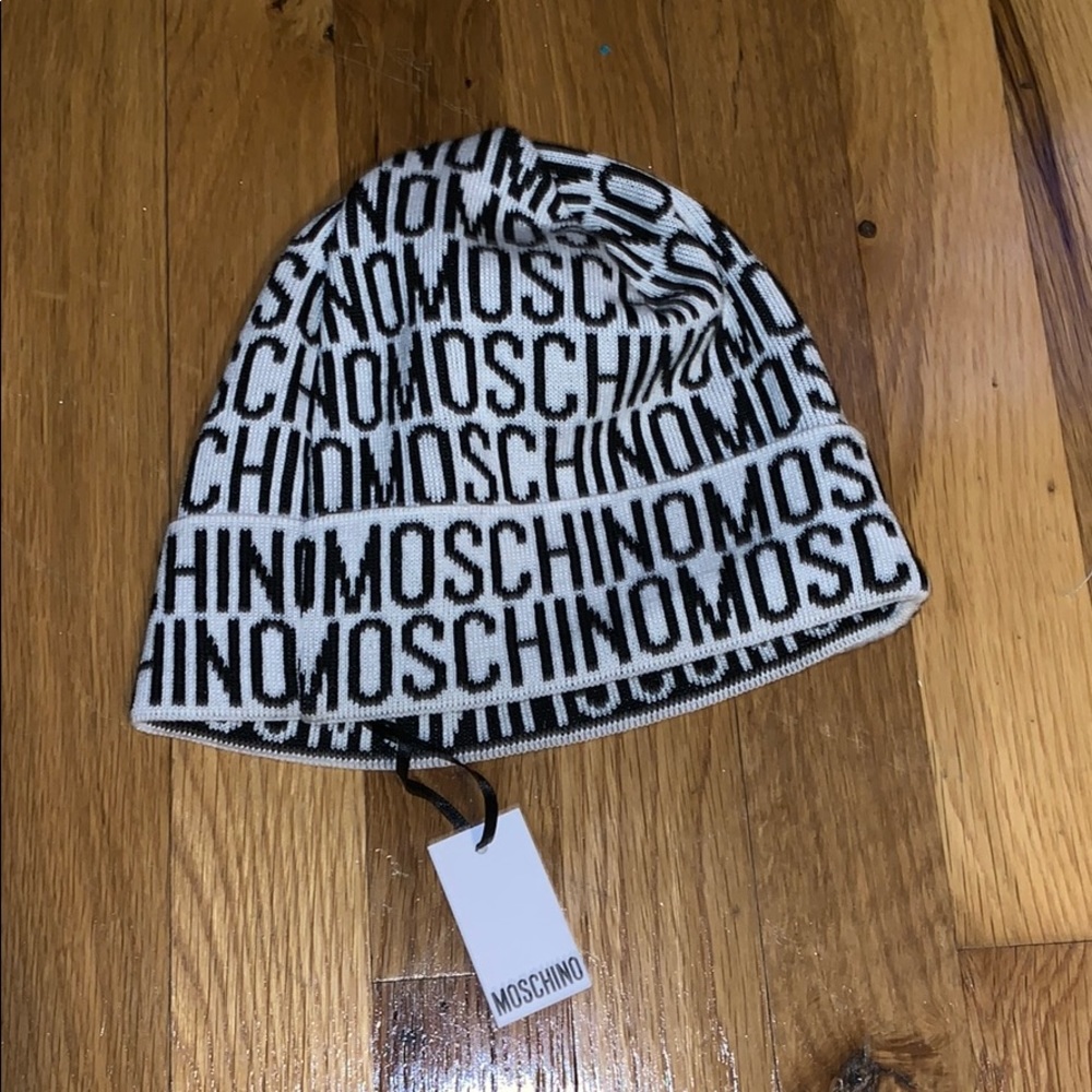 Beanie hat